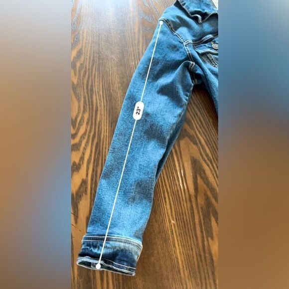 Torrid Womens size 1 Denim‎ Trucker Jacket Medium Wash Stretch Pockets - Picture 10 of 16